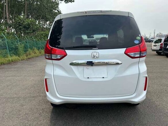 2019 Honda Freed II, белый, 1140000 рублей - вид 13