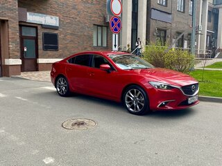 2017 Mazda 6 III (GJ) Рестайлинг, красный, 2100000 рублей, вид 3