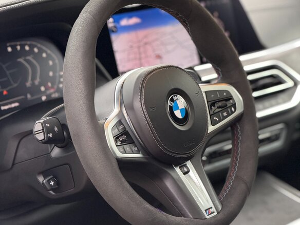 2018 BMW X5 50i IV (G05/G18), чёрный, 4700000 рублей - вид 31