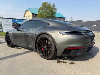 2022 Porsche 911 Carrera 4 GTS VIII (992), зелёный, 19000000 рублей, вид 3