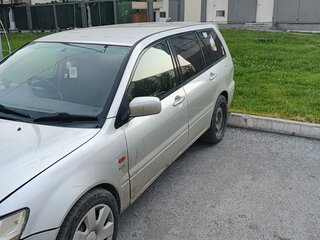 2001 Mitsubishi Lancer Cedia IX, серебристый, 360000 рублей, вид 4