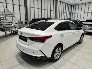 2020 Hyundai Solaris II, белый, 1020000 рублей, вид 5