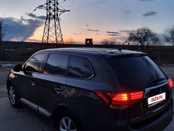 2016 Mitsubishi Outlander III Рестайлинг 2, серый, 1595000 рублей - вид 15