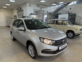 2026 Lada (ВАЗ) Granta I Рестайлинг, серебристый, 1238000 рублей, вид 3