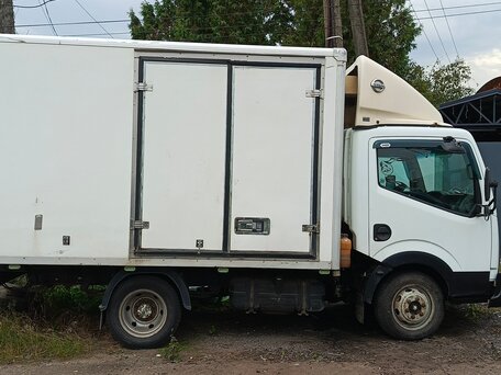 2013 Nissan Cabstar, белый, 1100000 рублей, вид 3