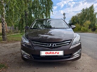2016 Hyundai Solaris I Рестайлинг, коричневый, 975000 рублей, вид 1