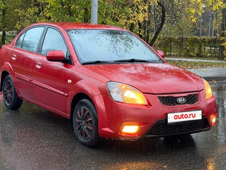 2010 Kia Rio II Рестайлинг, красный, 364000 рублей, вид 1