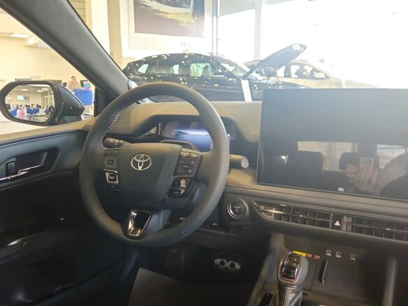 2026 Toyota Camry IX (XV80) China Market Рестайлинг, чёрный, 4890000 рублей - вид 10