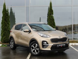 2018 Kia Sportage IV Рестайлинг, золотистый, 1930000 рублей, вид 3