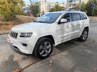 2013 Jeep Grand Cherokee IV (WK2) Рестайлинг, белый, 2500000 рублей, вид 2