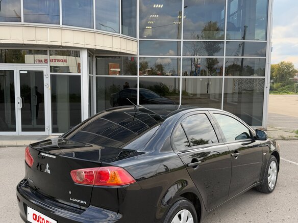 2008 Mitsubishi Lancer X, чёрный, 730000 рублей - вид 3
