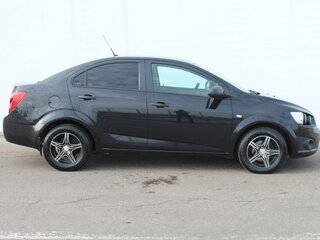 2012 Chevrolet Aveo II, чёрный, 620000 рублей, вид 4
