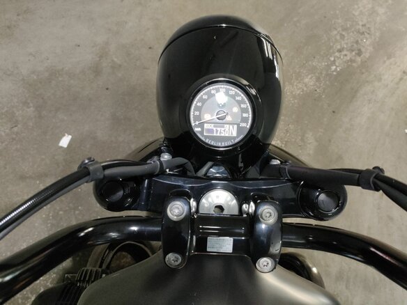 2023 BMW R 18, серый, 1520000 рублей - вид 4