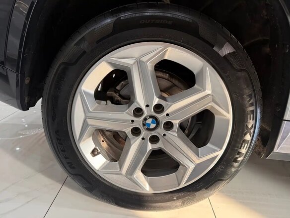 2023 BMW X1 20Li sDrive III (U11/U12), чёрный - вид 16