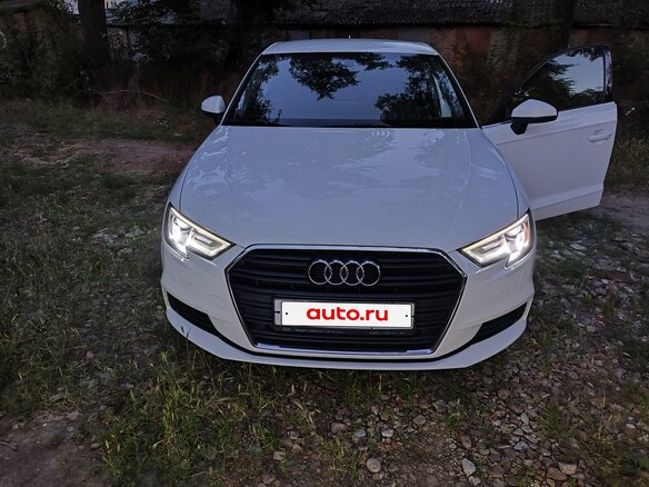 2016 Audi A3 III (8V) Рестайлинг, белый, 1845000 рублей - вид 1
