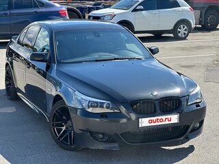2009 BMW 5 серии 525i V (E60/E61) Рестайлинг, чёрный, 1030000 рублей, вид 2