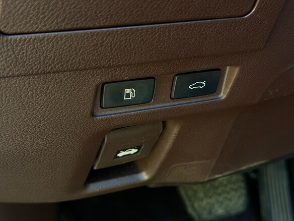 2021 Lexus ES 300h VII Рестайлинг, серый, 4150000 рублей - вид 25