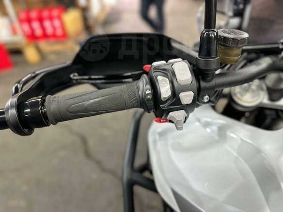 2023 Triumph Tiger 1200, белый, 1690000 рублей - вид 21