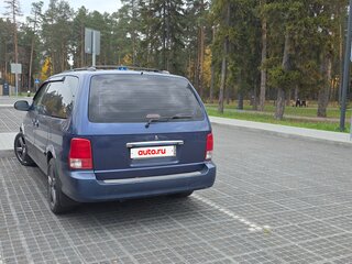 2002 Kia Carnival I Рестайлинг, синий, 855000 рублей, вид 5