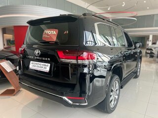 2026 Toyota Land Cruiser 300 Series, чёрный, 16490000 рублей, вид 5