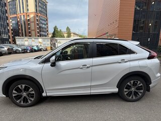 2021 Mitsubishi Eclipse Cross I Рестайлинг, белый, 2650000 рублей, вид 5