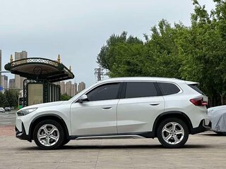 2023 BMW X1 Long 20Li sDrive III (U11/U12), белый, 2590032 рублей, вид 5