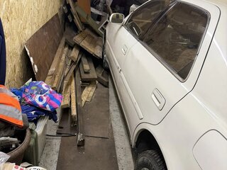 1996 Toyota Cresta V (X100), белый, 300000 рублей, вид 3