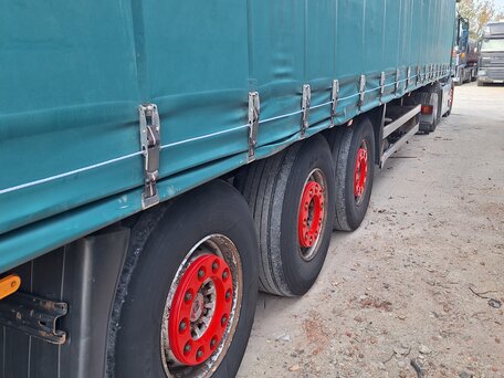 2002 Schmitz Cargobull S01, красный, 800000 рублей, вид 1