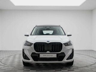 2026 BMW X1 Long 25Li xDrive III (U11/U12), белый, 5850000 рублей, вид 3