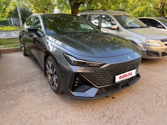 2023 Changan UNI-V I, серый, 2300000 рублей - вид 2