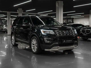 2017 Ford Explorer V Рестайлинг, чёрный, 3300000 рублей, вид 2