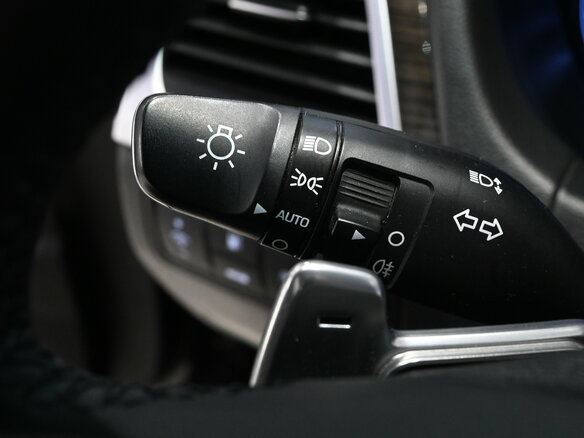 2016 Hyundai Genesis II, чёрный, 1800000 рублей - вид 14