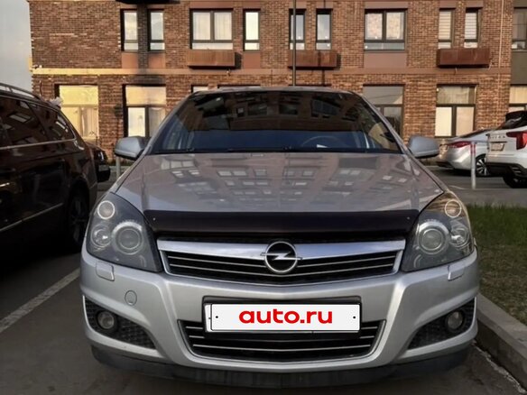 2011 Opel Astra H Рестайлинг, серебристый, 480000 рублей