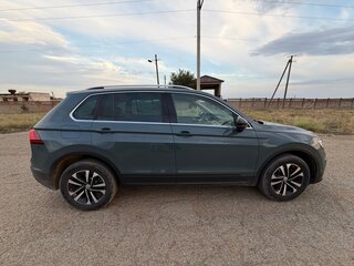 2019 Volkswagen Tiguan II, серый, 2550000 рублей, вид 3