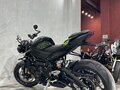2025 Triumph Street Triple, чёрный, 1299000 рублей - вид 9