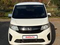 2017 Honda Stepwgn V, белый, 1600000 рублей - вид 1