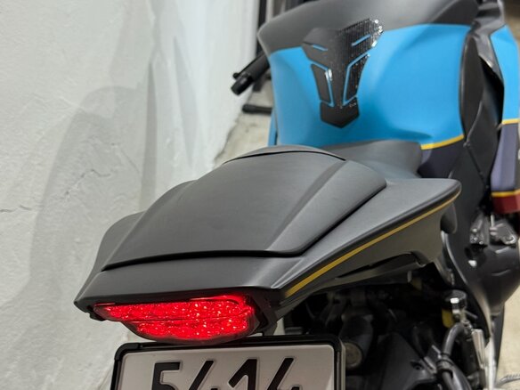 2011 Honda CBR 1000 RR/RA Fireblade, чёрный, 990000 рублей - вид 8