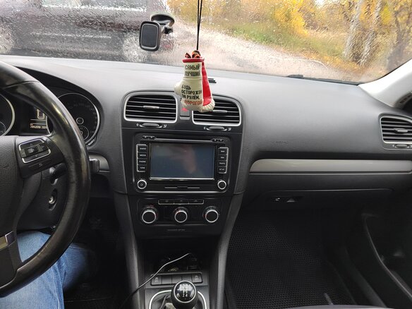 2010 Volkswagen Golf VI, серый, 750000 рублей - вид 13