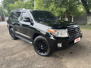 2013 Toyota Land Cruiser 200 Series Рестайлинг 1, чёрный, 4150000 рублей, вид 1