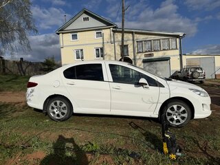 2014 Peugeot 408 I, белый, 600000 рублей, вид 2