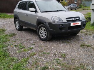 2008 Hyundai Tucson I, серебристый, 835000 рублей, вид 2