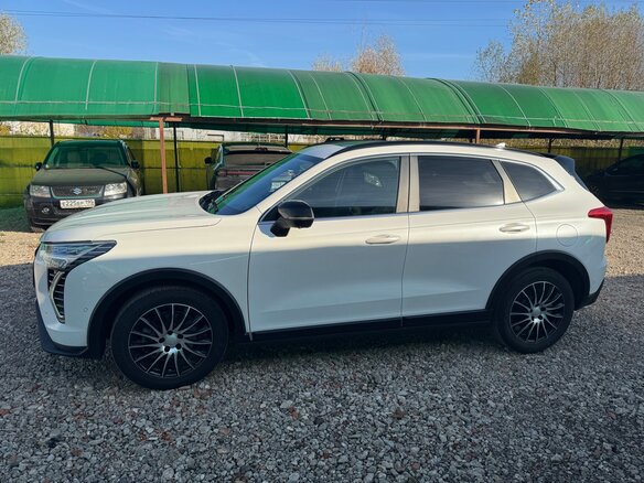 2024 Haval Jolion I Рестайлинг, белый, 1815000 рублей - вид 3