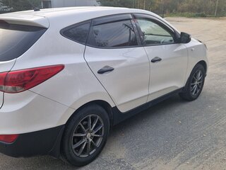 2011 Hyundai ix35 I, белый, 1050000 рублей, вид 4