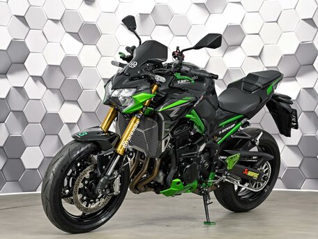 2022 Kawasaki Z 900, чёрный, 1177000 рублей, вид 2