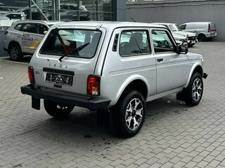 2026 Lada (ВАЗ) Niva Legend I Рестайлинг, серебристый, 1304000 рублей, вид 5