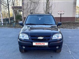 2013 Chevrolet Niva I Рестайлинг, коричневый, 430000 рублей, вид 2