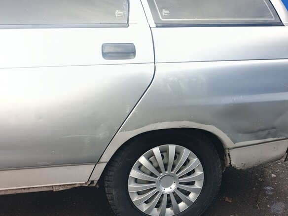2001 Lada (ВАЗ) 2111, серебристый, 115000 рублей - вид 10