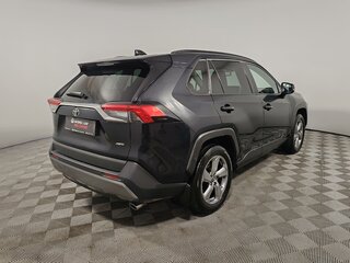 2021 Toyota RAV4 V (XA50), чёрный, 3275000 рублей, вид 5
