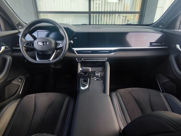 2024 Geely Monjaro I, серый, 3150000 рублей - вид 14