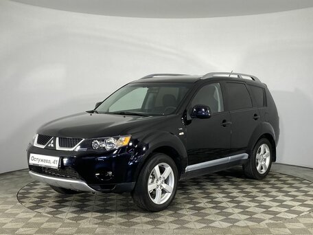 Mitsubishi Outlander II